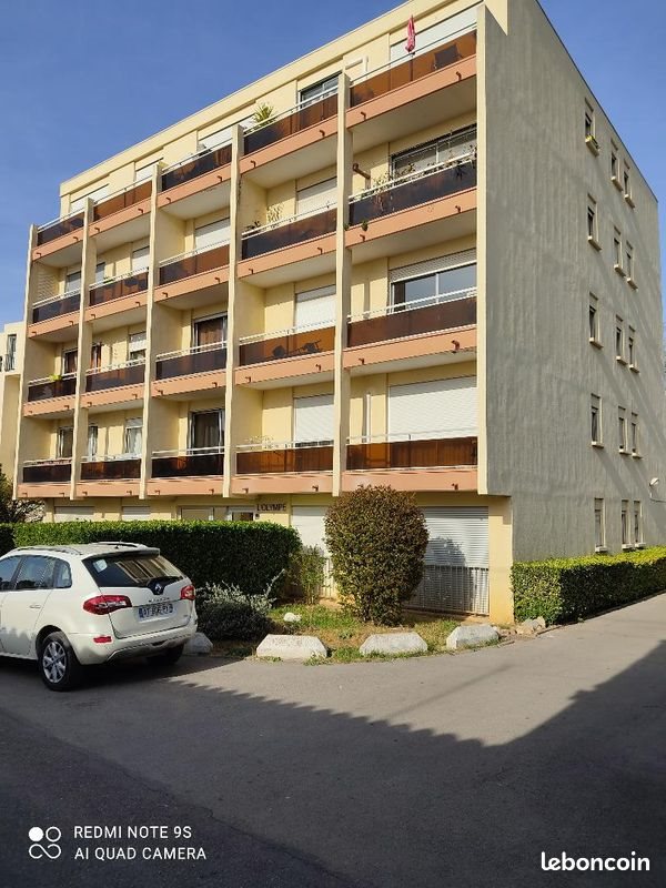 Maison à louer, 3m², Sète