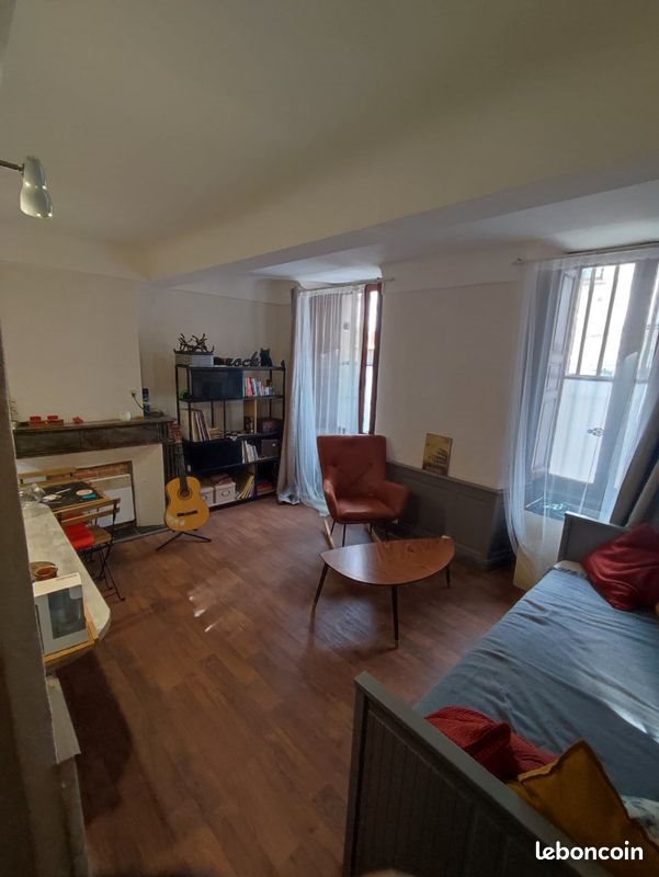 Appartement à louer, 23m², Solliès-Pont