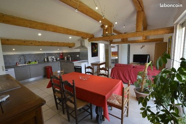 Appartement à louer, 69m², L'Isle-sur-la-Sorgue