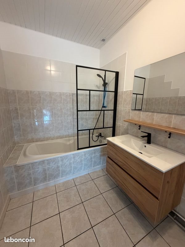 Appartement à louer, 90m², Harréville-les-Chanteurs