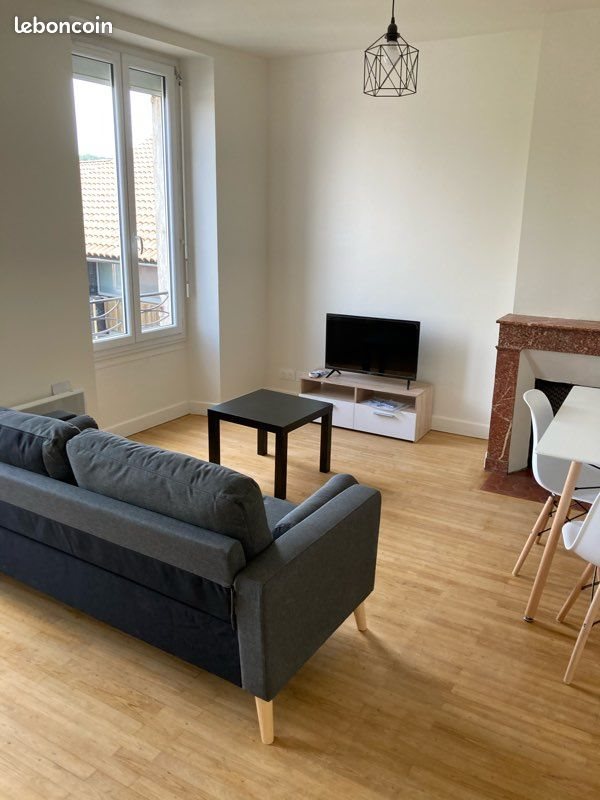 Appartement à louer, 43m², Sainte-Livrade-sur-Lot