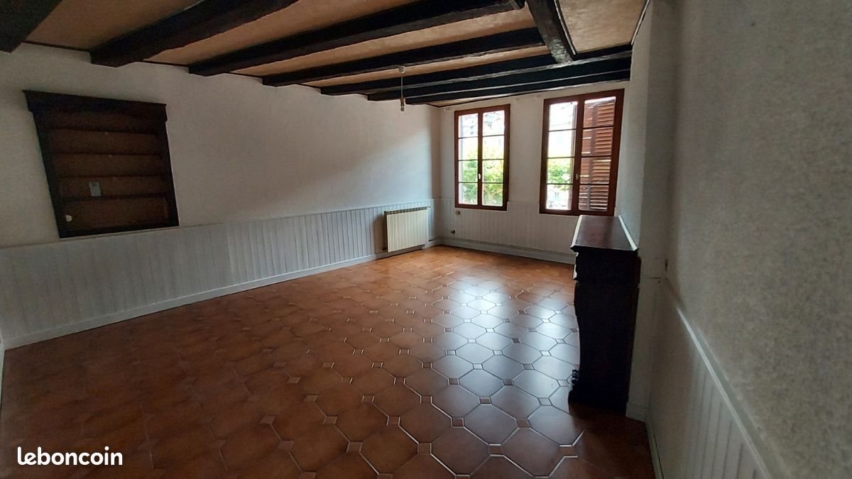 Appartement à louer, 97m², Tulle