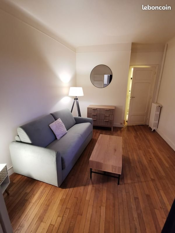 Appartement à louer, 19m², Courbevoie