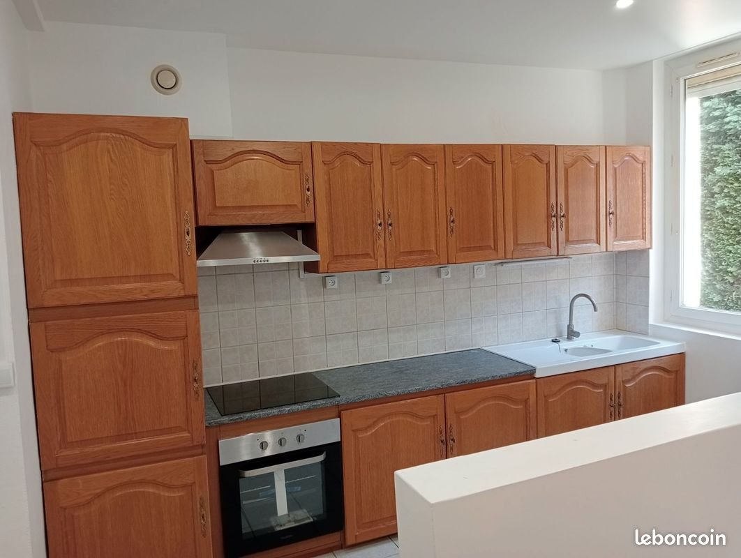Appartement à louer, 48m², Saint-Étienne