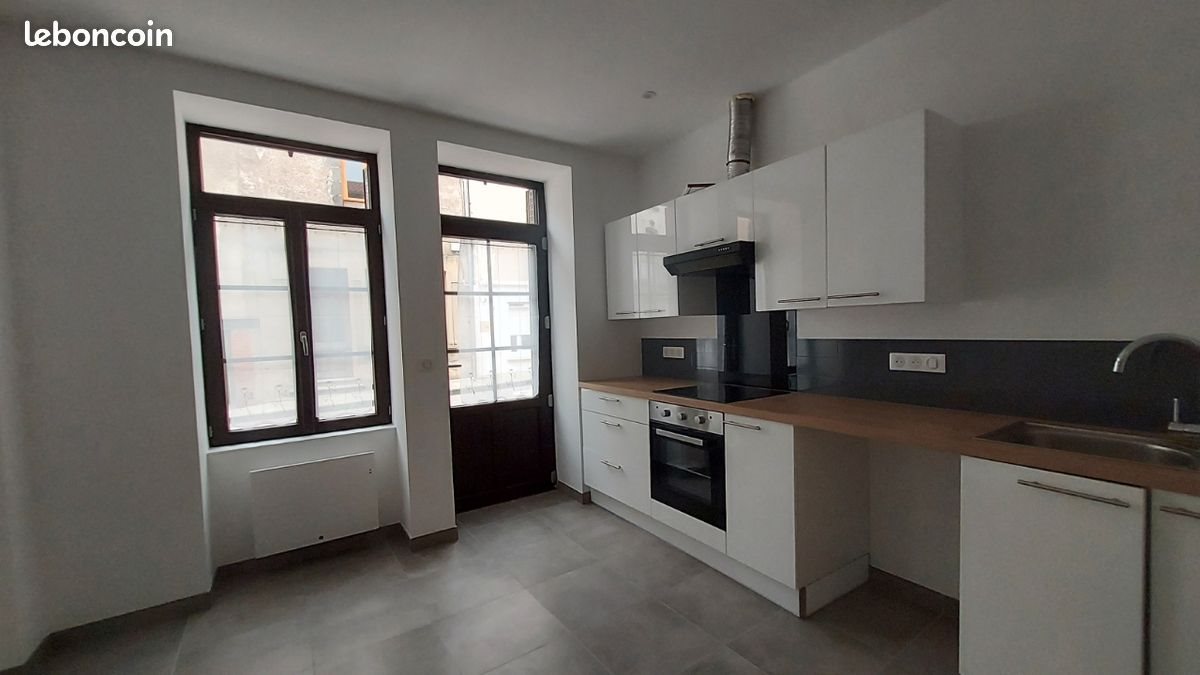 Appartement à louer, 91m², La Pacaudière