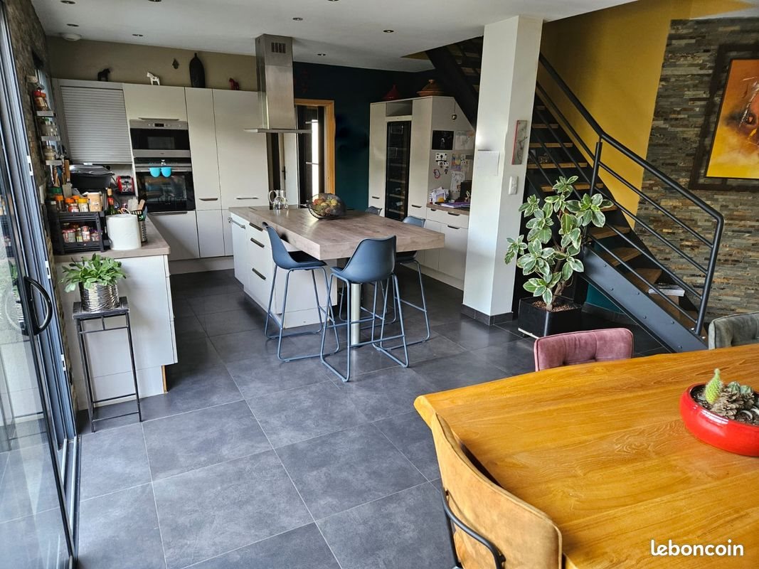Maison à vendre, 183m², Le Mans