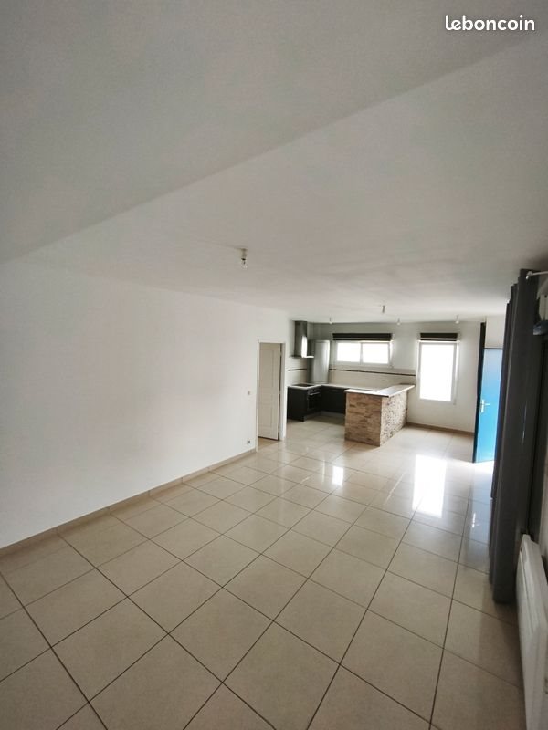 Appartement à louer, 75m², Witry-lès-Reims