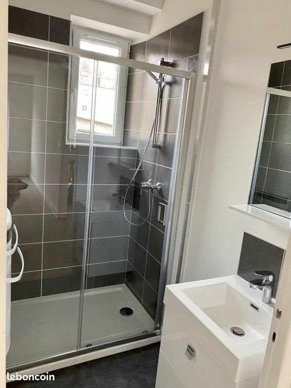 Appartement à louer, 45m², Saint-Hilaire-du-Harcouët