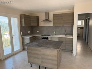 Maison à louer, 94m², Carcassonne