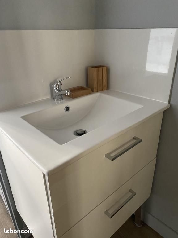 Appartement à louer, 25m², Angoulême