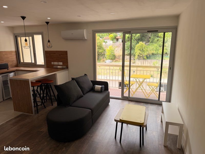 Appartement à louer, 38m², Menton