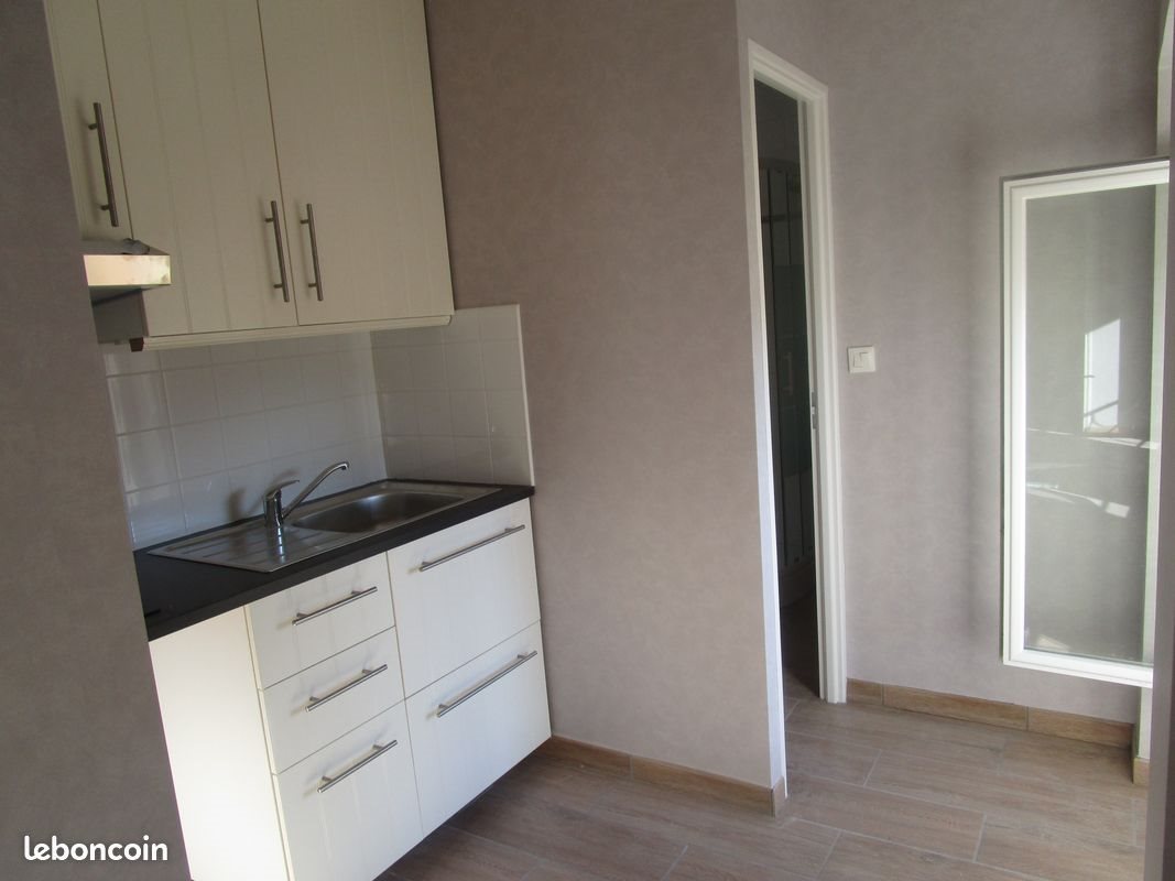 Appartement à louer, 21m², Corbigny