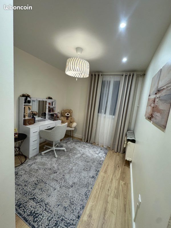 Appartement à vendre, 70m², Taverny