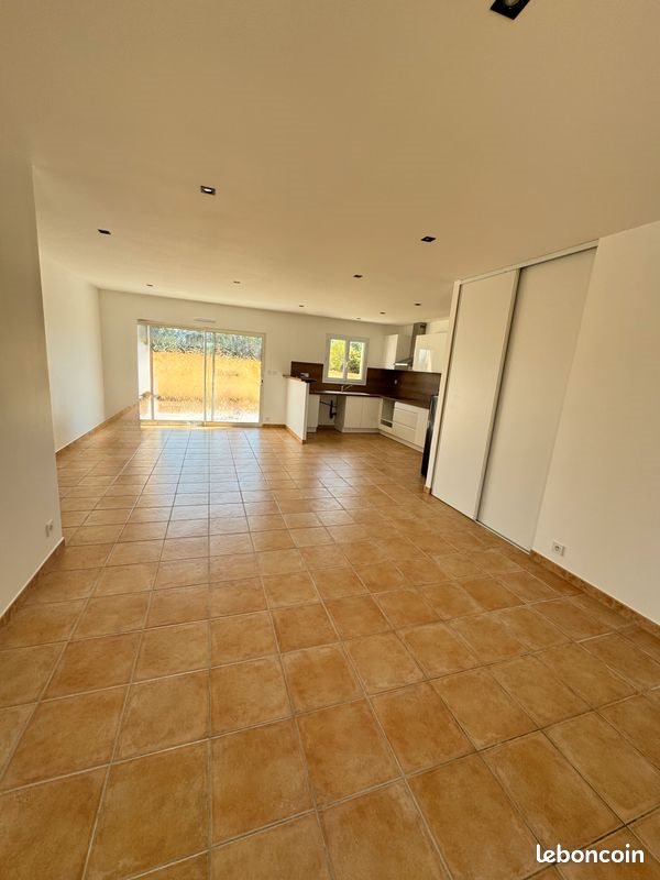 Maison à louer, 88m², Virson