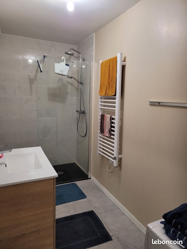 Appartement à louer, 37m², Vic-le-Comte