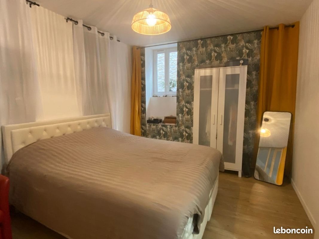 Appartement à louer, 50m², Entrechaux