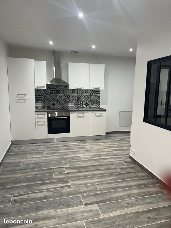 Appartement à louer, 38m², Brûlon