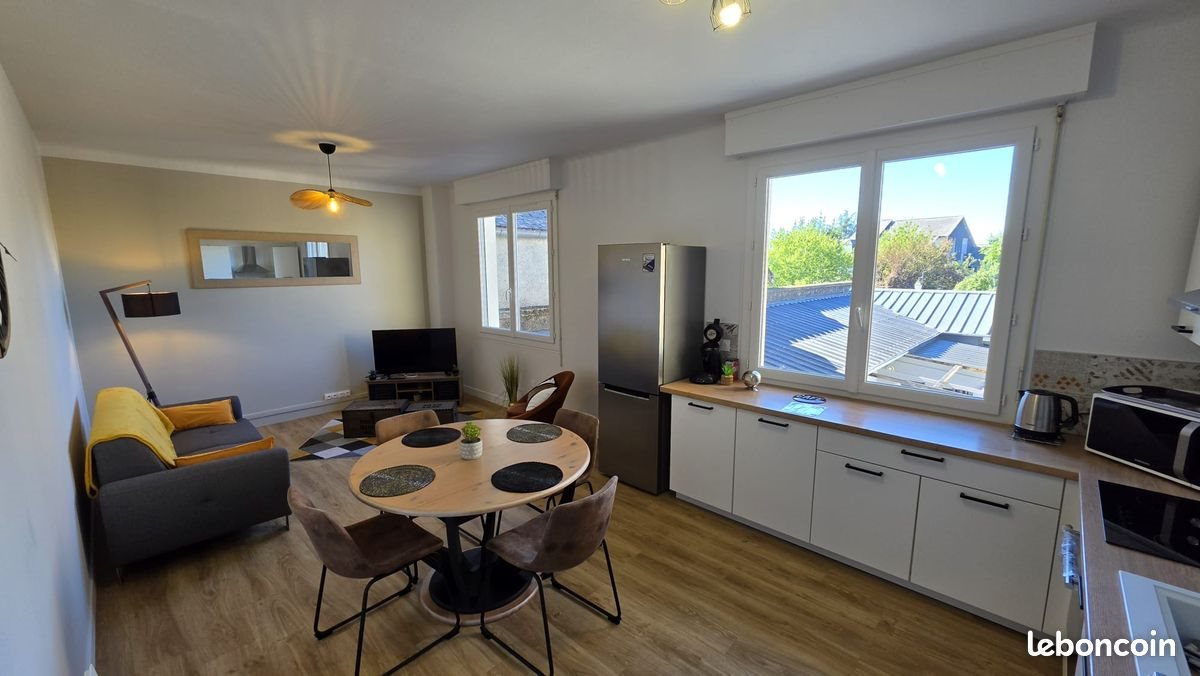 Appartement à louer, 80m², Oloron-Sainte-Marie