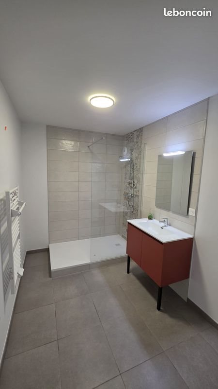 Appartement à louer, 80m², Oloron-Sainte-Marie