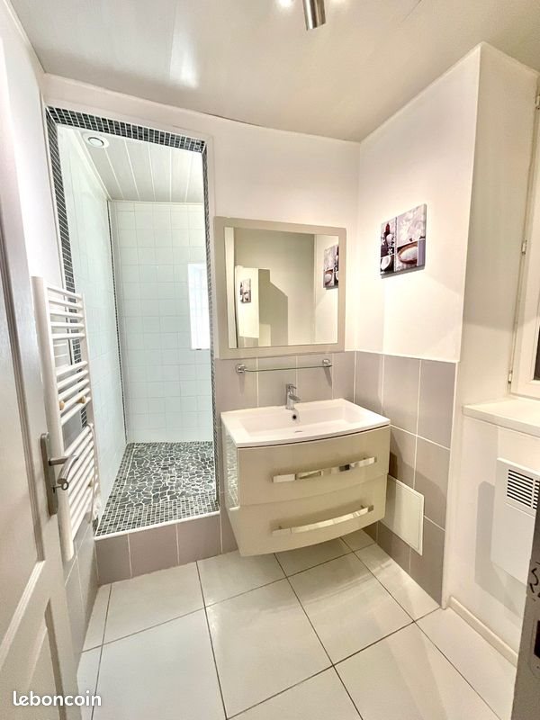 Maison à louer, 80m², Saint-Seurin-de-Cadourne