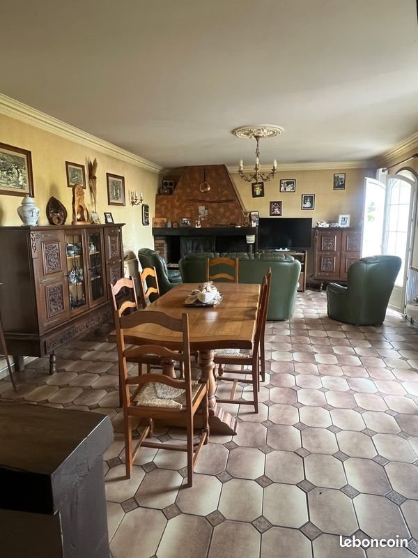 Maison à vendre, 112m², Entraigues