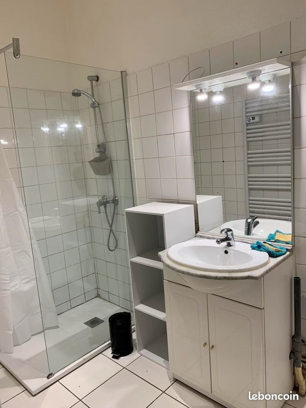Appartement à louer, 45m², Alès