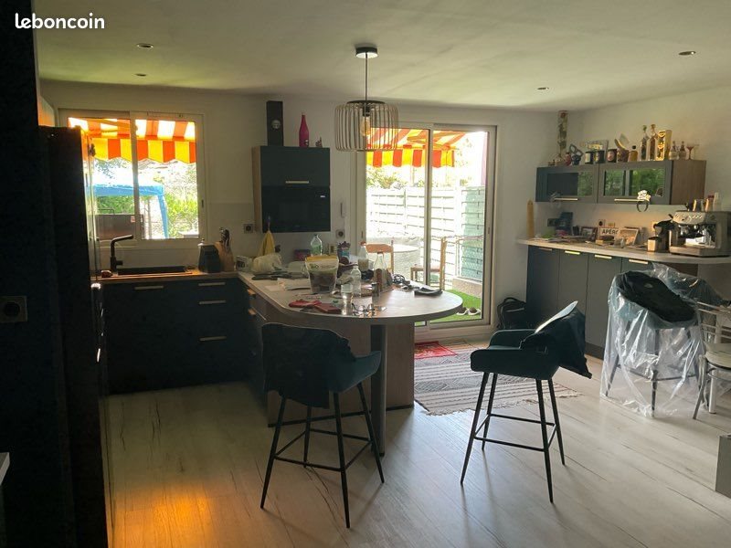 Appartement à louer, 65m², Nice
