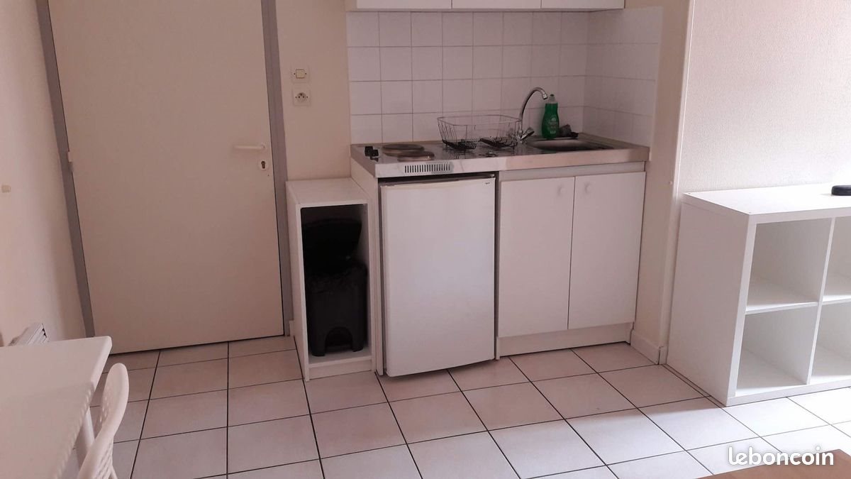 Appartement à louer, 19m², Albi