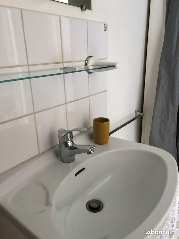 Appartement à louer, 18m², Saintes
