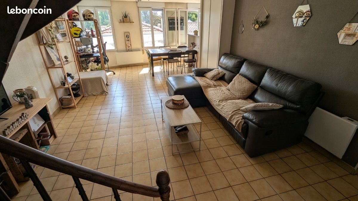 Appartement à louer, 60m², Pons