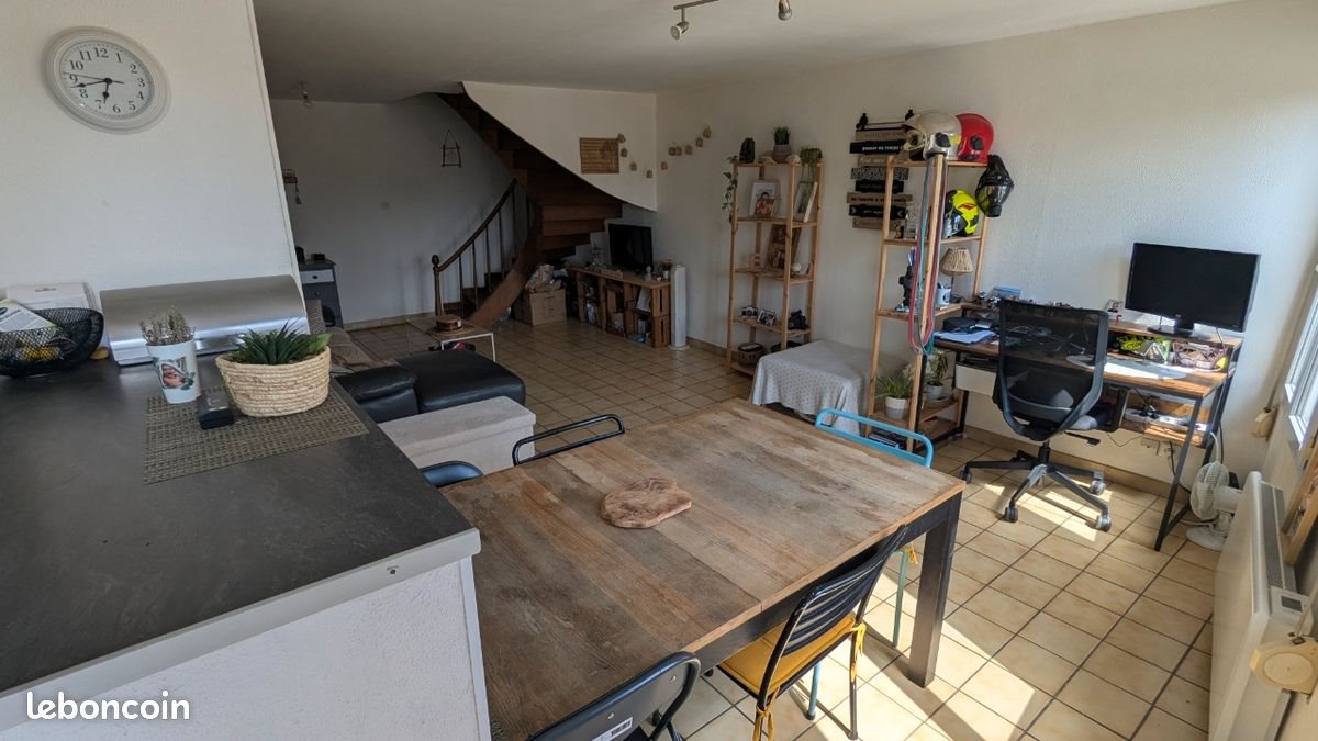 Appartement à louer, 60m², Pons