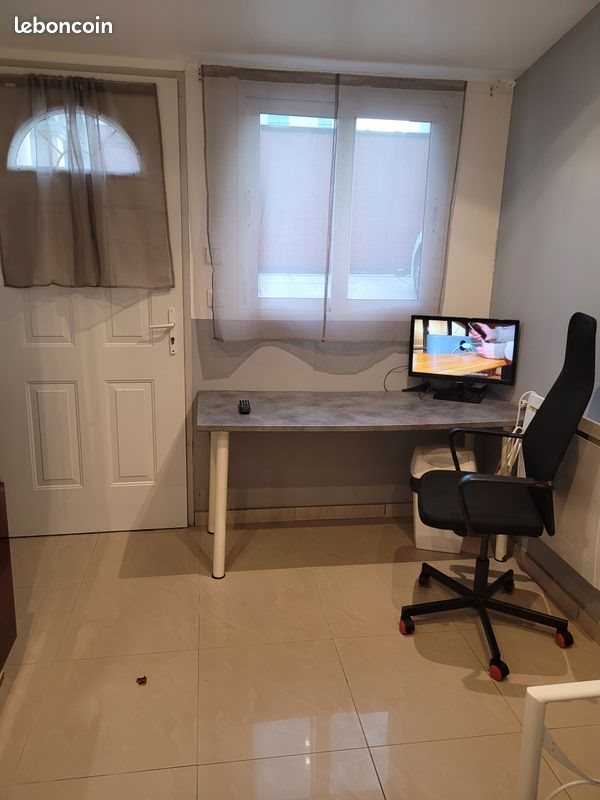 Maison à louer, 16m², Marseille 13ème