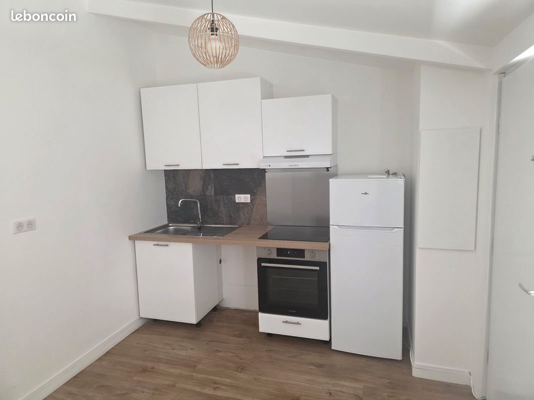 Appartement à louer, 24m², Marseille 10ème
