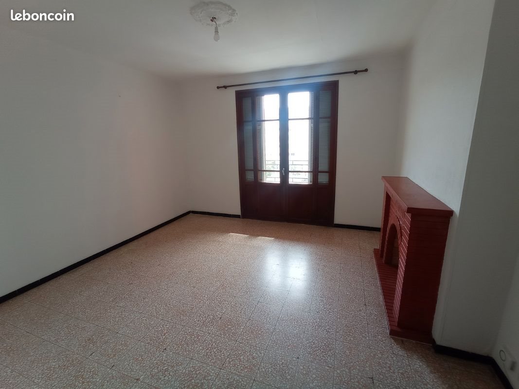 Appartement à louer, 70m², Ajaccio