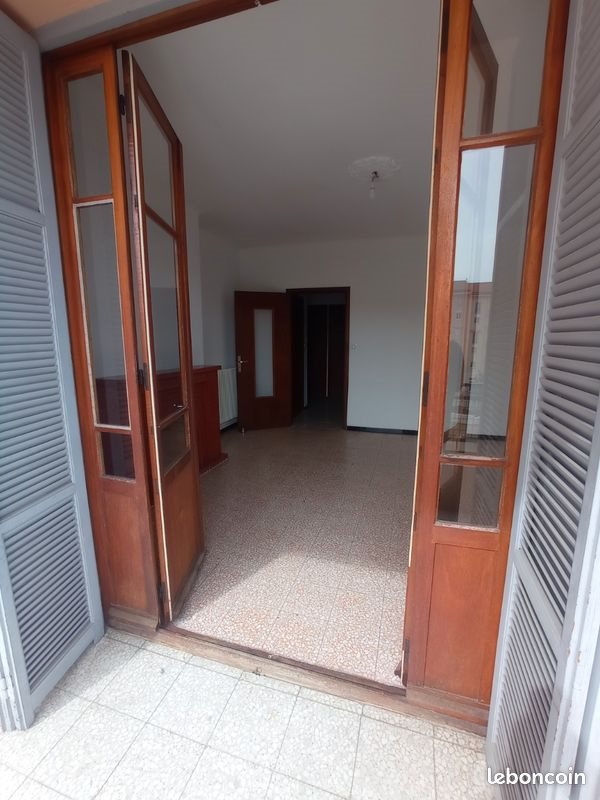 Appartement à louer, 70m², Ajaccio