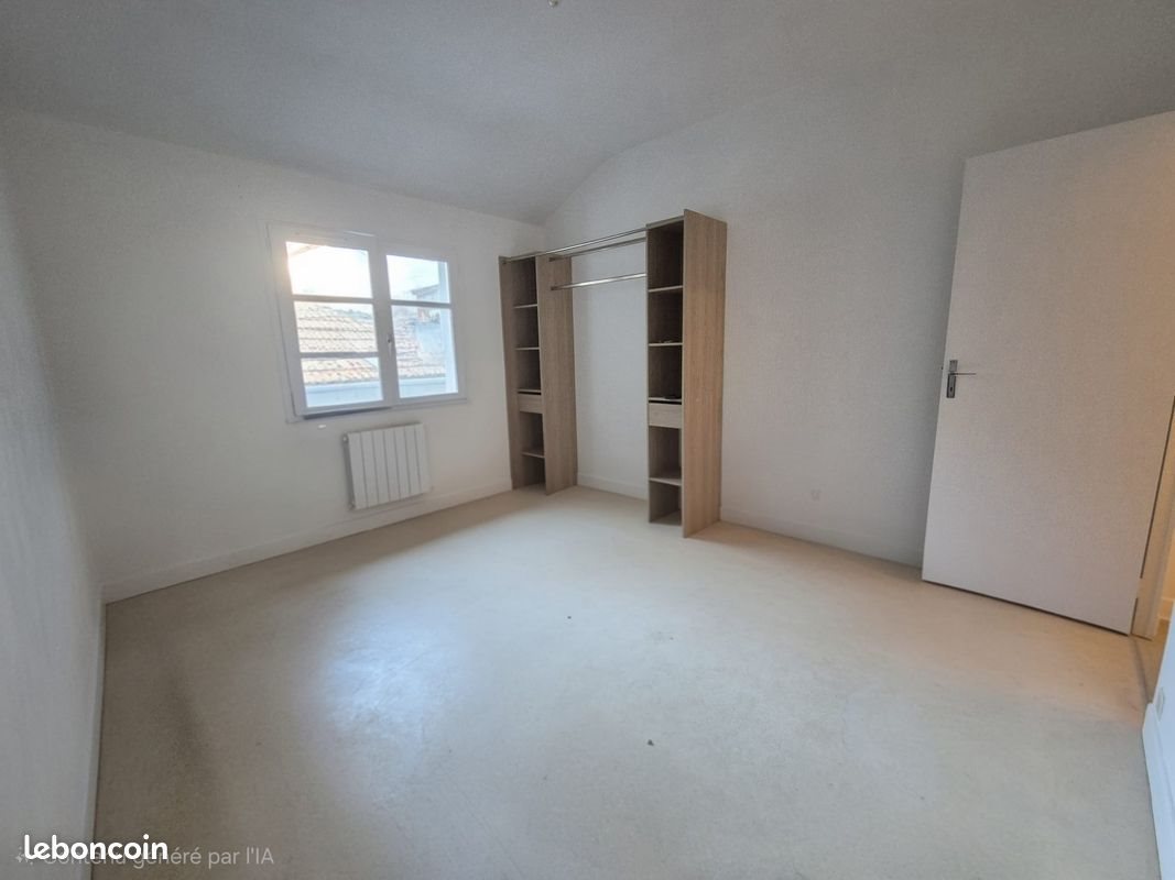 Appartement à louer, 43m², Aurillac