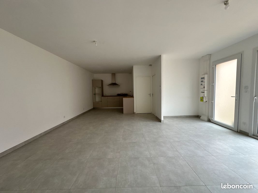 Maison à louer, 90m², Trept