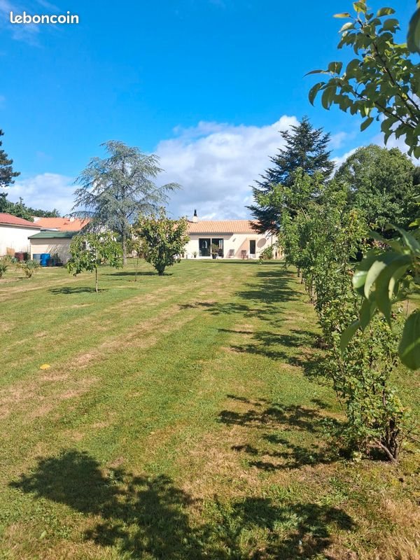 Maison à vendre, 117m², Château-Guibert