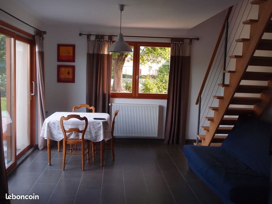 Appartement à louer, 65m², Venerque