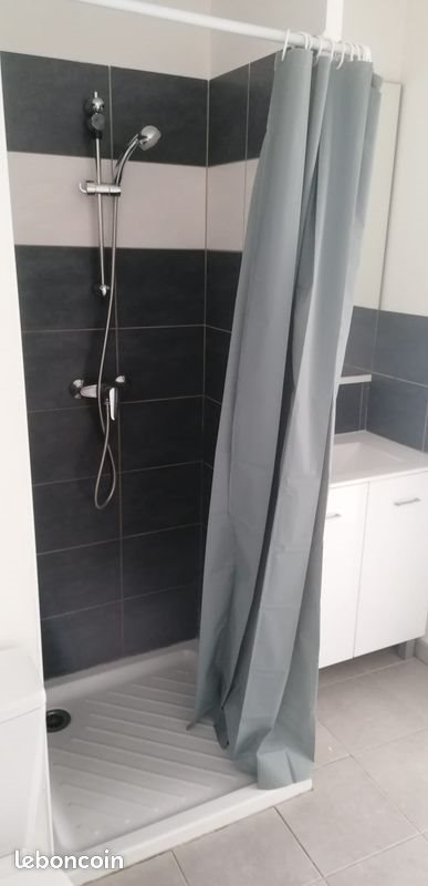 Appartement à louer, 27m², Nîmes