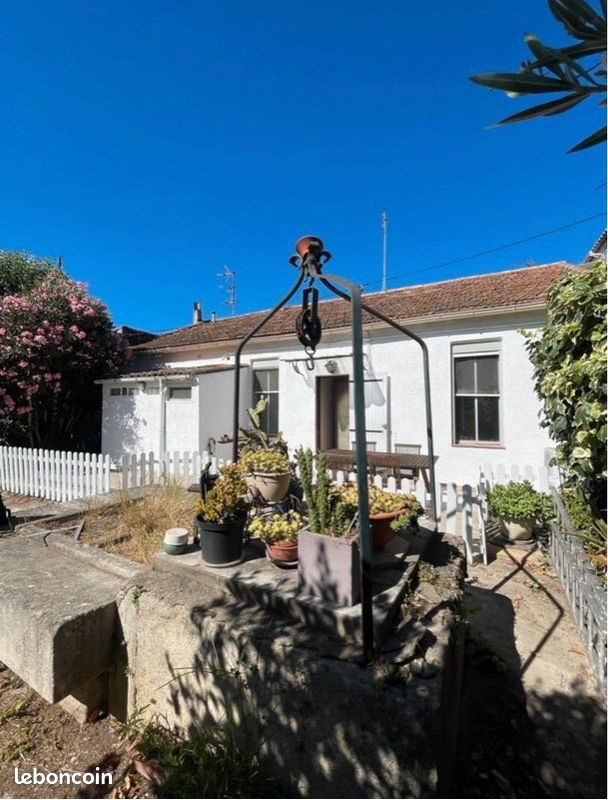 Appartement à louer, 44m², Nîmes