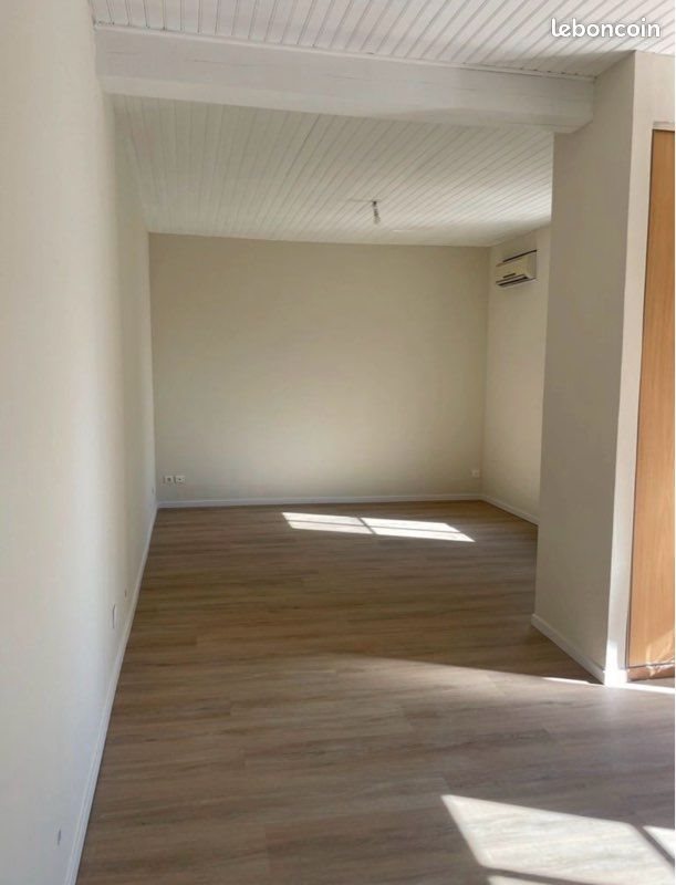 Appartement à louer, 44m², Nîmes
