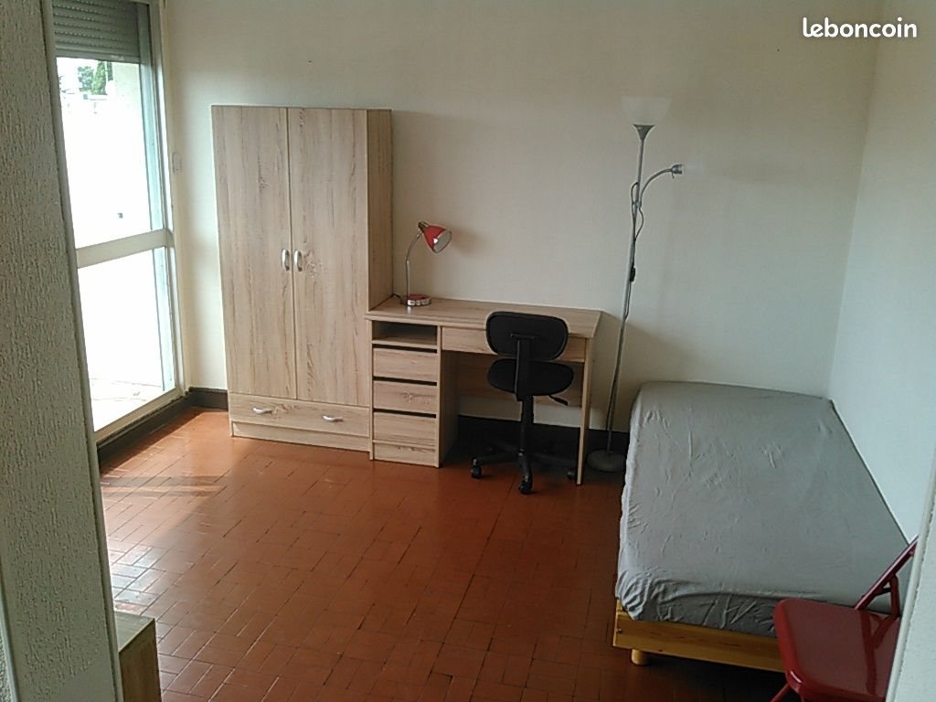 Appartement à louer, 22m², Nîmes
