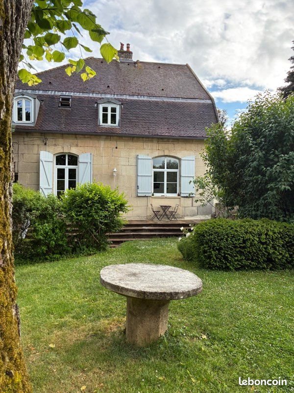 Maison à vendre, 92m², Dole