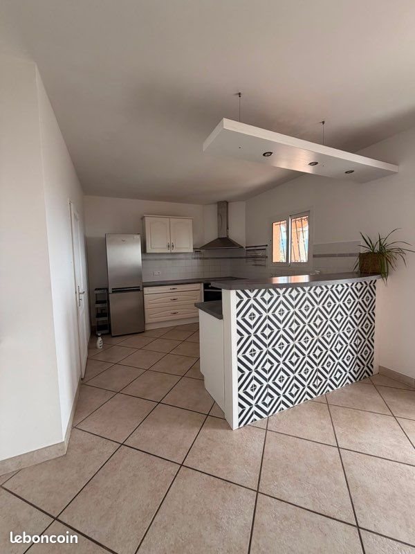 Appartement à louer, 180m², Ajaccio