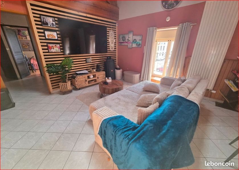 Appartement à louer, 118m², Ecrouves