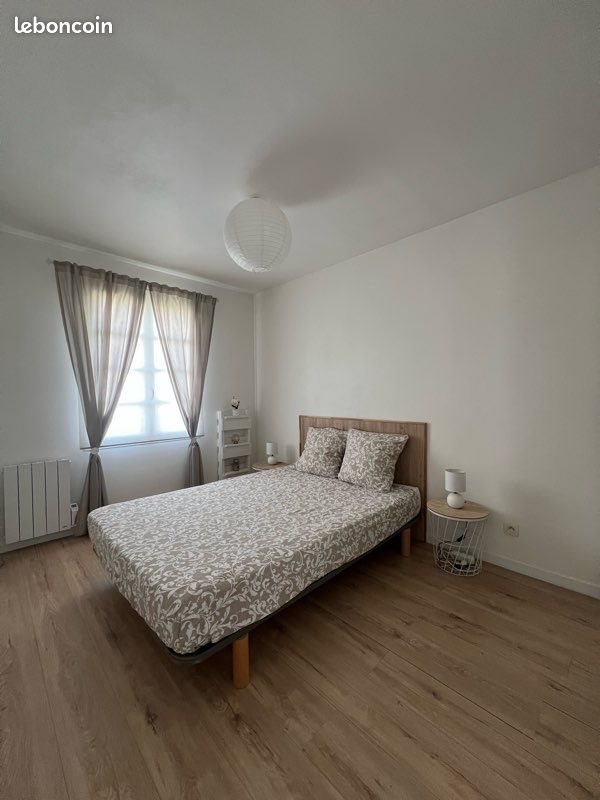 Appartement à louer, 30m², Lambesc
