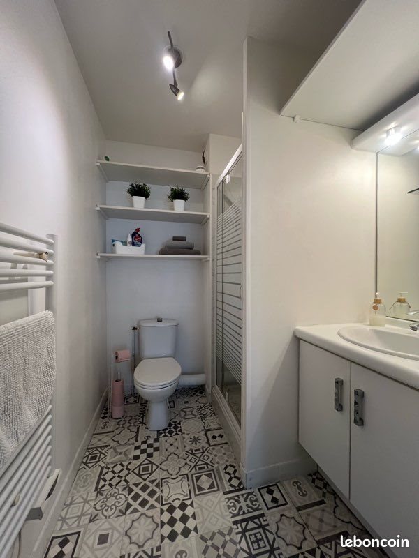Appartement à louer, 30m², Lambesc