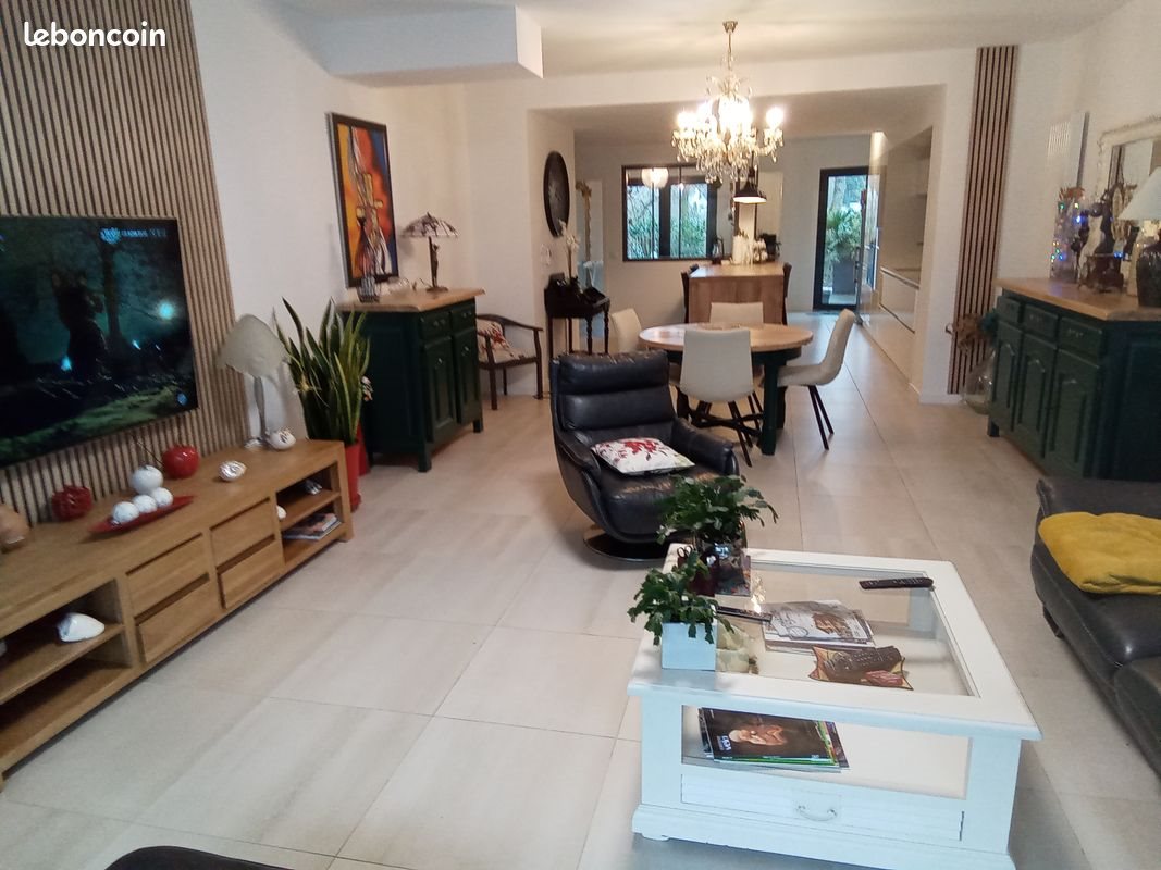 Appartement à louer, 105m², Ploemeur
