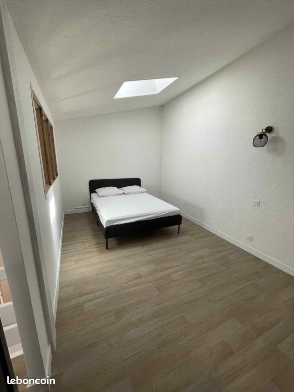 Appartement à louer, 56m², Rochefort